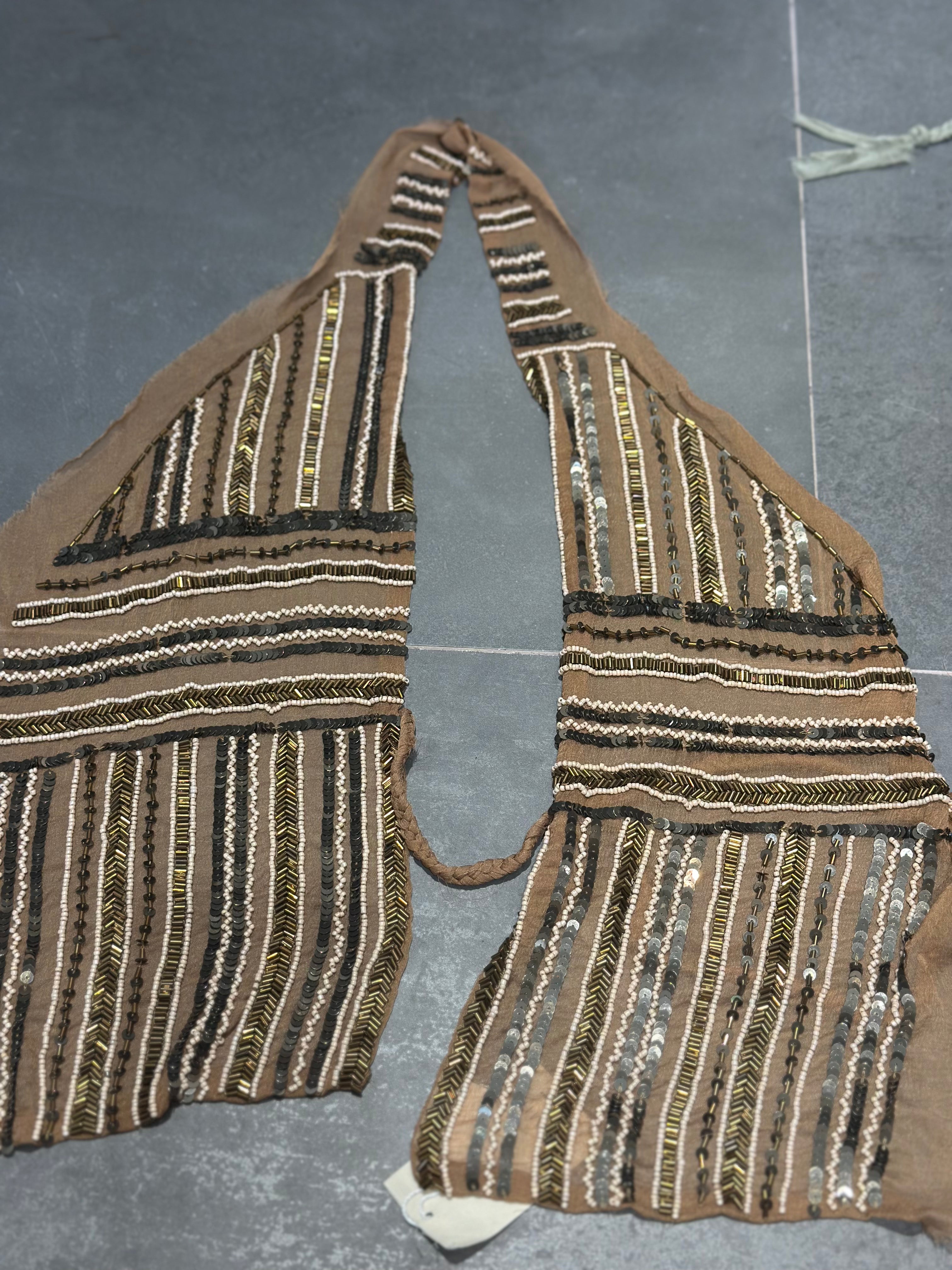 Banu Vest