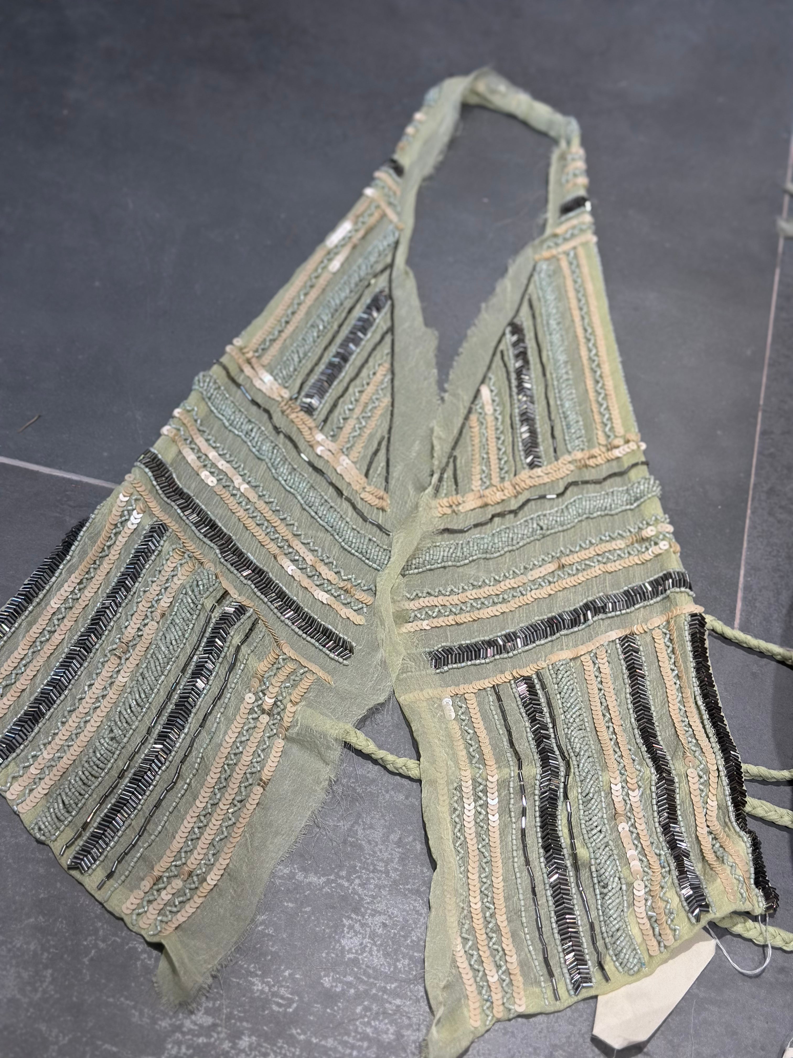 Banu Vest