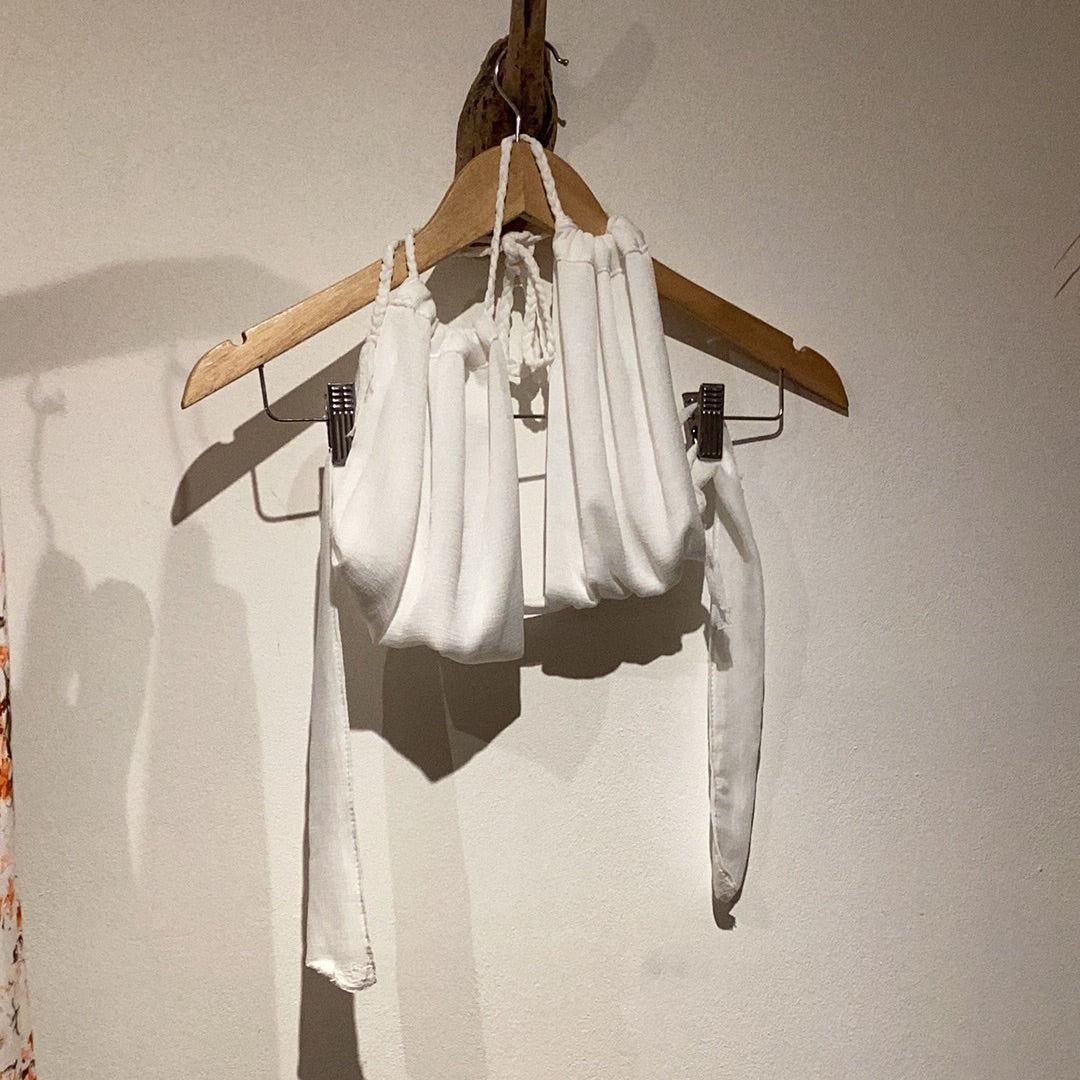 Dilara Top